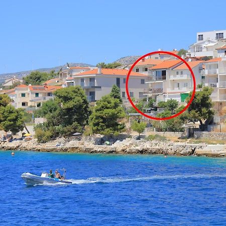 Apartments By The Sea Okrug Donji, Ciovo - 16657 Donji Okrug  Dış mekan fotoğraf